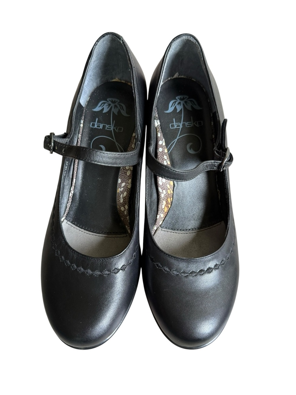Classic Black Mary Jane Heel Pump - Women's - Picture 3 of 12
